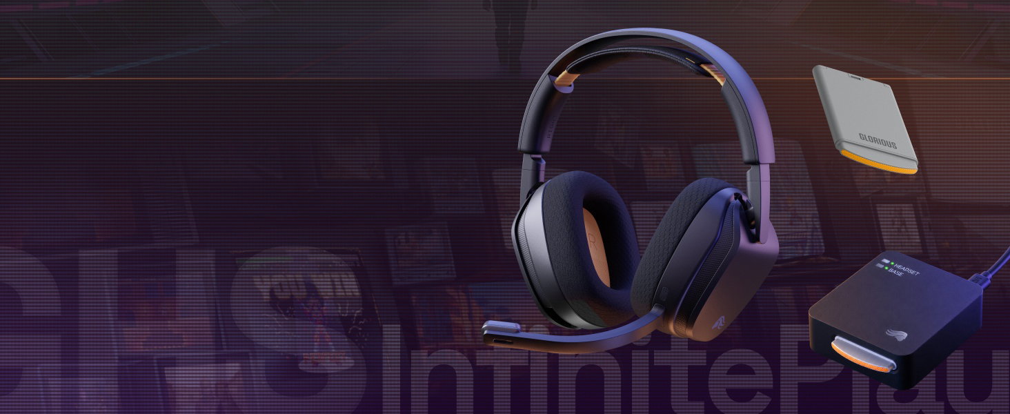 Casque de jeu supra-auriculaire bleu avec design fermé, oreillettes rembourrées et bandeau. Présentée avec des accessoires de jeu, y compris des manettes et des boîtes de rangement sur fond teinté violet.