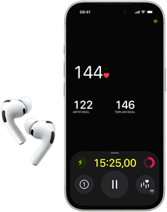 AirPods Pro 3, iPhone 17 Pro ekranının alt yarısı, kalp atış hızını gösteren Fitness uygulaması