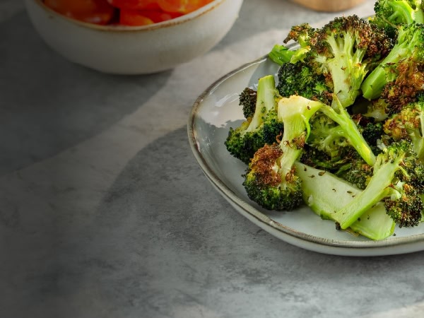 Explore l’application et trouve la recette des brocolis rôtis